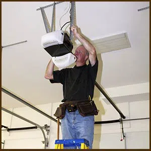 San Diego Express Garage Door Service San Diego, CA 858-260-6157 - opener